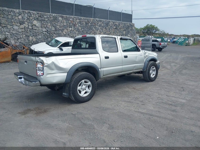 2004 Toyota Tacoma VIN 5TEHN72N74Z365352 IAAI salvage auction — ROLLOVER, Salvage (Hawaii), sold $700 on 2026-07-21 (photo 4)