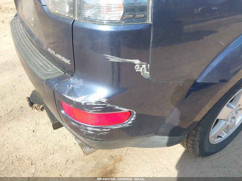 2007 Mitsubishi Outlander VIN JA4MT31X77Z016475 IAAI salvage auction — REAR END, Salvage (Pennsylvania), sold $275 on 2026-09-05 (photo 6)
