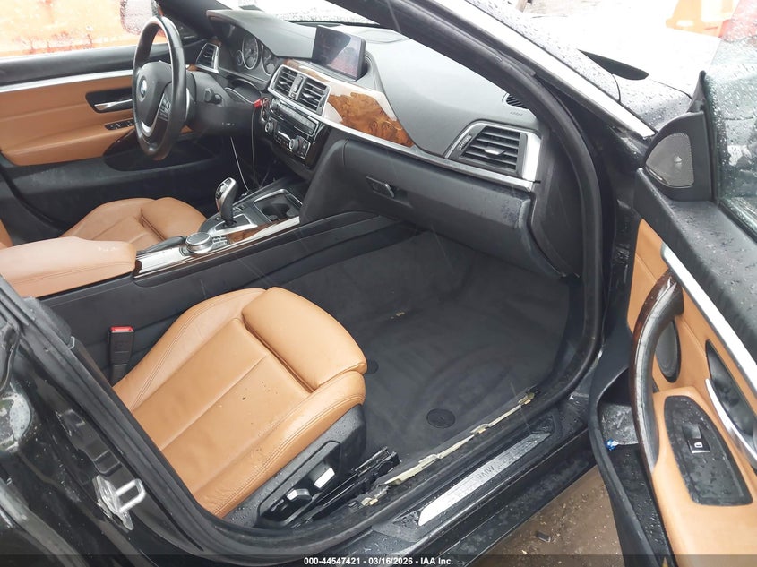 2019 BMW 4er VIN WBA4J3C57KBL08861 IAAI salvage auction — UNDERCARRIAGE, Salvage Title, sold $9,550 on 2026-07-17 (photo 5)