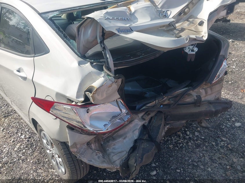 2016 Hyundai Accent VIN KMHCT4AEXGU147799 IAAI salvage auction — REAR END, Wait Title, sold $275 on 2026-07-31 (photo 6)