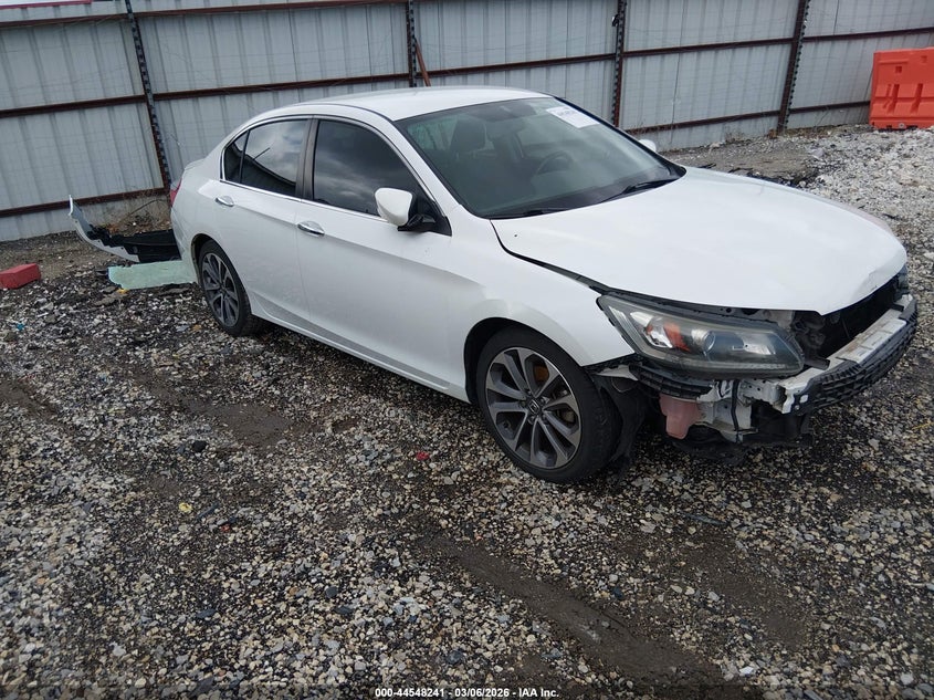 2015 Honda Accord VIN 1HGCR2F5XFA042715 IAAI salvage auction — FRONT END, Salvage Title, sold $2,500 on 2026-07-19 (photo 1)