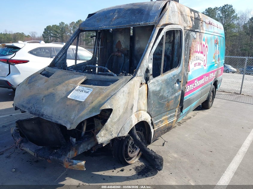 2007 Dodge Sprinter VIN WD0PE845975224344 IAAI salvage auction — TOTAL BURN, Junk Receipt (North Carolina), sold $25 on 2026-07-22 (photo 2)