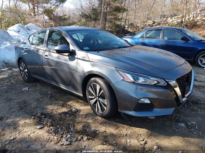 2022 Nissan Altima VIN 1N4BL4DV4NN395071 IAAI salvage auction — FRONT END, Salvage (Massachusetts), sold $3,850 on 2026-07-11 (photo 1)