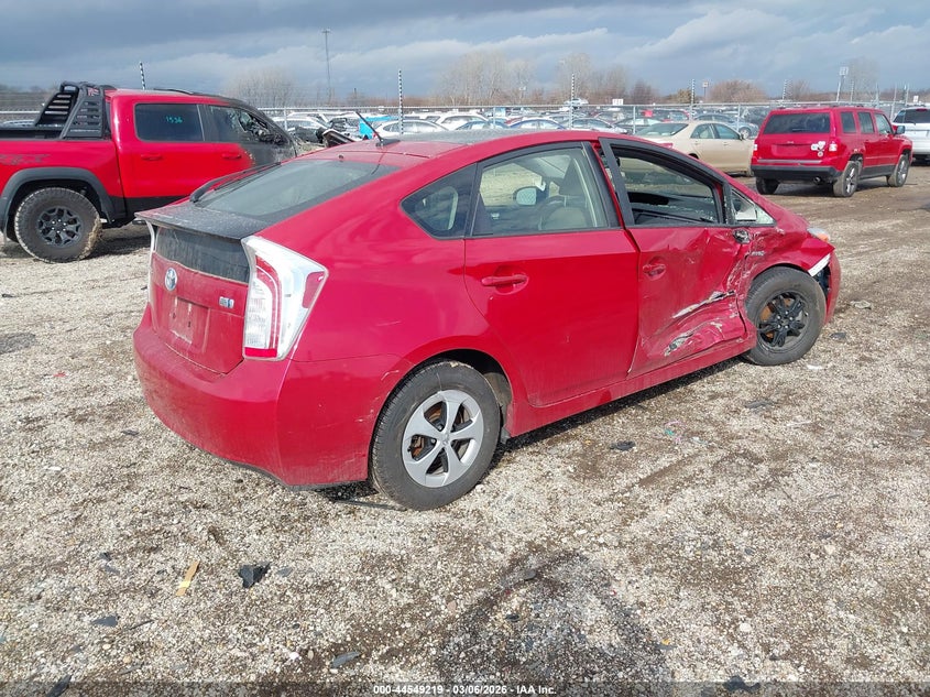 2015 Toyota Prius VIN JTDKN3DU6F0409234 IAAI salvage auction — RIGHT SIDE, Salvage Title, sold $2,650 on 2026-07-15 (photo 4)