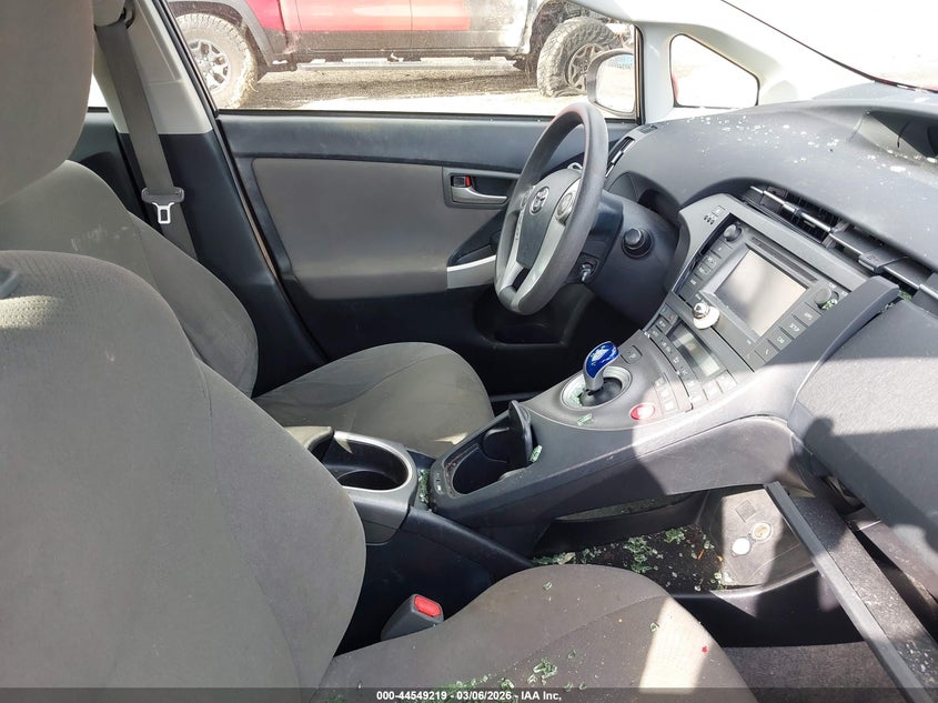 2015 Toyota Prius VIN JTDKN3DU6F0409234 IAAI salvage auction — RIGHT SIDE, Salvage Title, sold $2,650 on 2026-07-15 (photo 5)