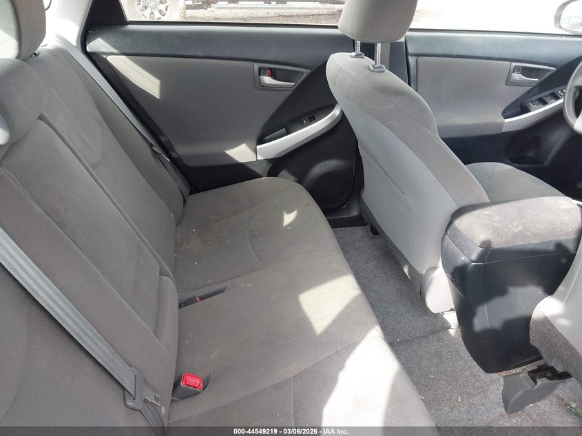 2015 Toyota Prius VIN JTDKN3DU6F0409234 IAAI salvage auction — RIGHT SIDE, Salvage Title, sold $2,650 on 2026-07-15 (photo 8)