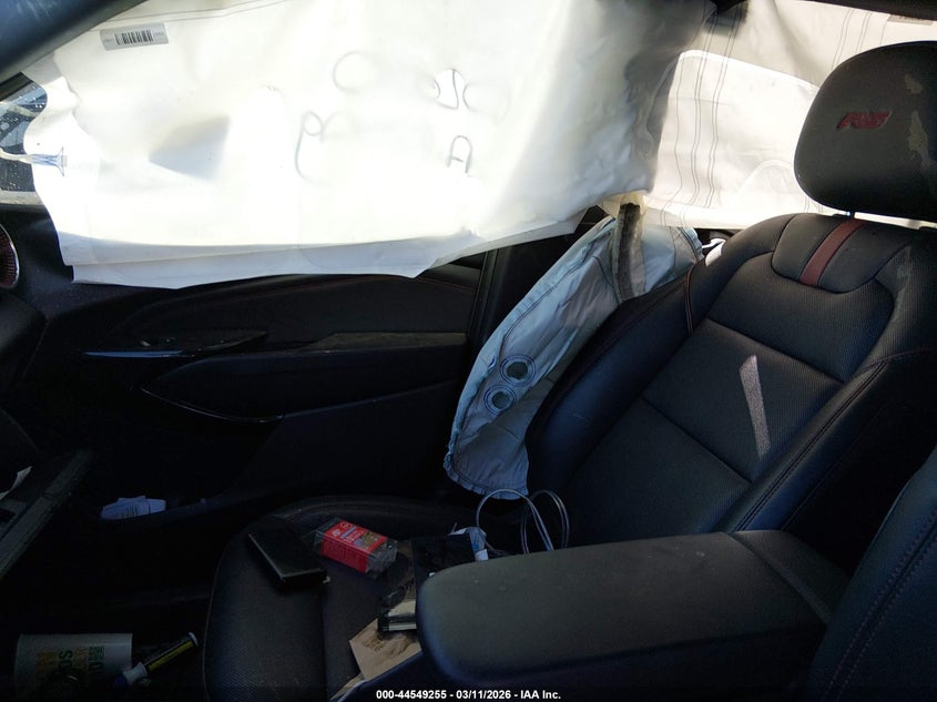 2025 Chevrolet Trax VIN KL77LJEP9SC079975 IAAI salvage auction — BIOHAZARD/CHEMICAL, Salvage Title, sold $3,600 on 2026-07-20 (photo 5)