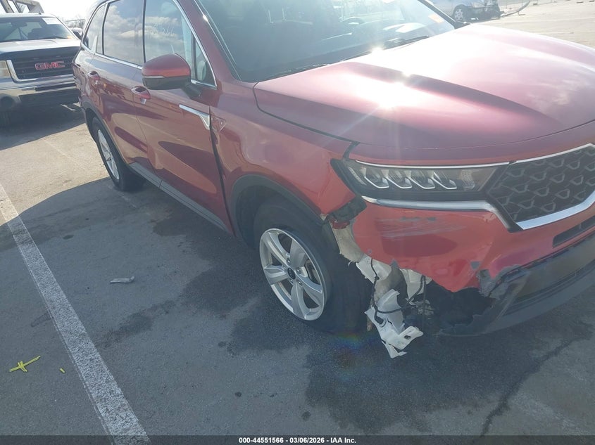 2023 Kia Sorento VIN 5XYRG4LC7PG209806 IAAI salvage auction — LEFT FRONT, Salvage (Kentucky), sold $6,400 on 2026-07-31 (photo 6)