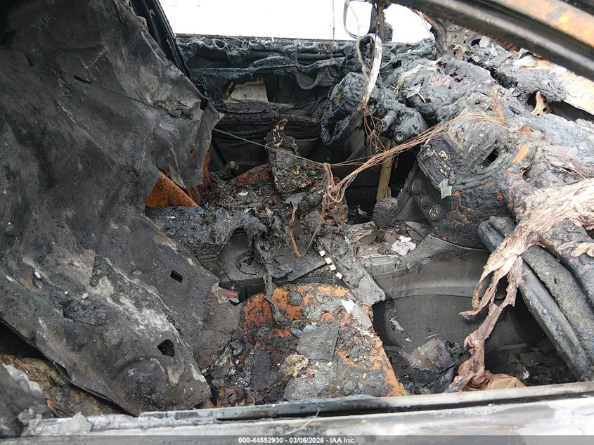 2020 Subaru Xv VIN JF2GTABC3L8205628 IAAI salvage auction — EXTERIOR BURN, Salvage Title, sold $150 on 2026-07-14 (photo 5)
