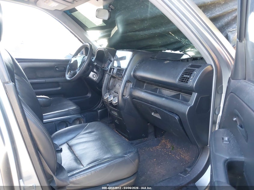 2006 Honda Cr-v VIN JHLRD68826C023895 IAAI salvage auction — RIGHT FRONT, Salvage (California), sold $400 on 2026-07-15 (photo 5)
