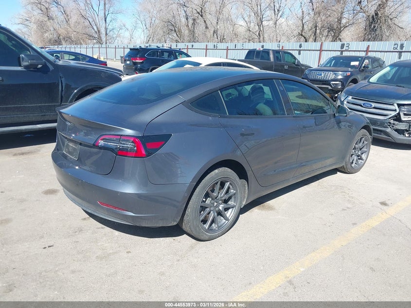 2019 Tesla Model 3 VIN 5YJ3E1EA7KF322760 IAAI salvage auction — LEFT FRONT, Salvage Title, sold $4,925 on 2026-07-23 (photo 4)