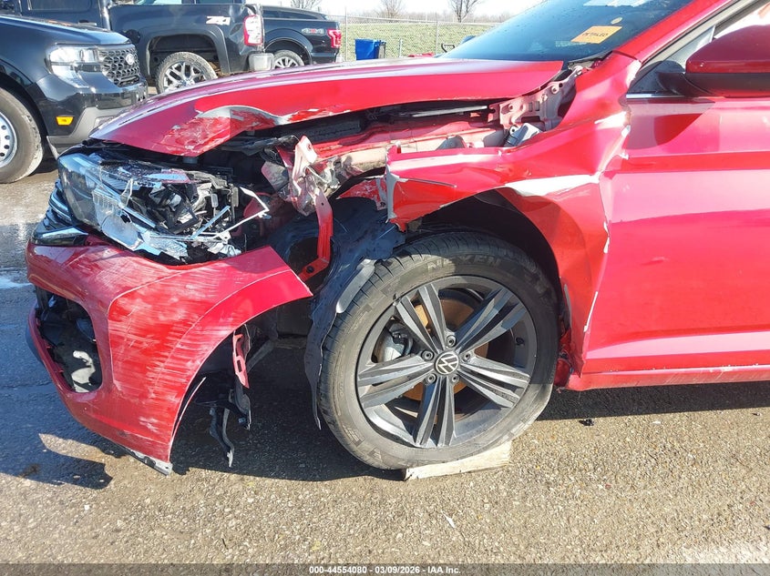 2022 Volkswagen Jetta VIN 3VW7M7BU8NM011325 IAAI salvage auction — LEFT FRONT, Salvage Title, sold $2,900 on 2026-08-11 (photo 6)