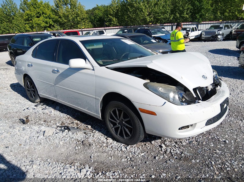 2002 Lexus Es 300 VIN JTHBF30G620010796 IAAI salvage auction — FRONT END, Clear (Arkansas), sold $400 on 2026-07-09 (photo 1)