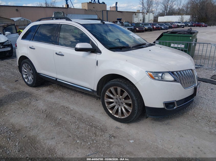 2011 Lincoln Mkx VIN 2LMDJ6JK8BBJ28893 IAAI salvage auction — LEFT SIDE, Salvage (Kentucky), sold $600 on 2026-07-18 (photo 1)