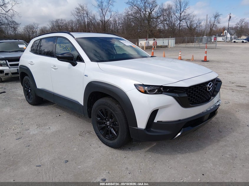 2025 Mazda Cx-50 VIN 7MMVAADW0SN132351 IAAI salvage auction — FRONT END, Clear (Indiana), sold $22,600 on 2026-07-08 (photo 1)