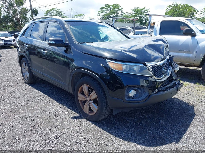 2013 Kia Sorento VIN 5XYKUDA20DG374838 IAAI salvage auction — LEFT FRONT, Salvage Title, sold $75 on 2026-07-21 (photo 1)