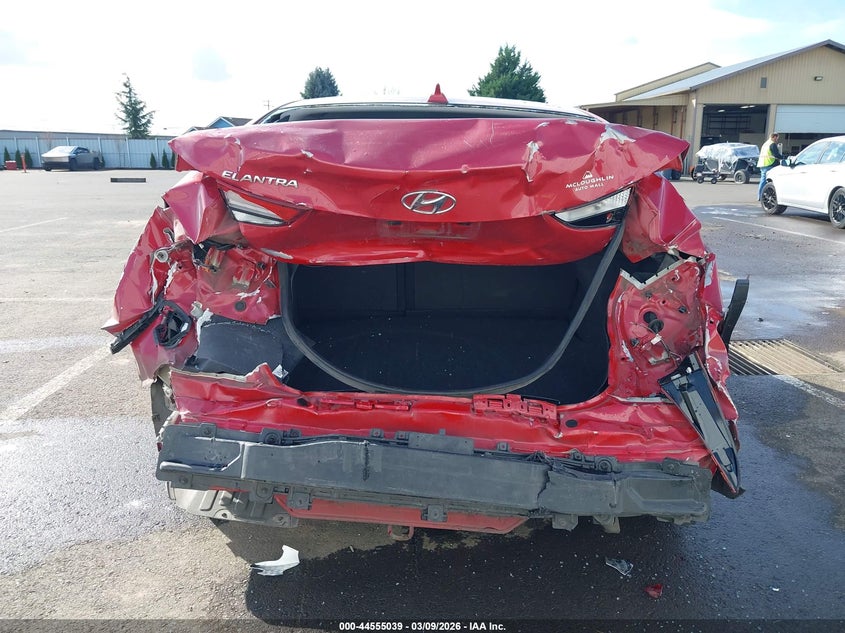 2016 Hyundai Elantra VIN KMHDH4AE6GU542259 IAAI salvage auction — REAR END, Salvage (Oregon), sold $25 on 2026-07-21 (photo 6)
