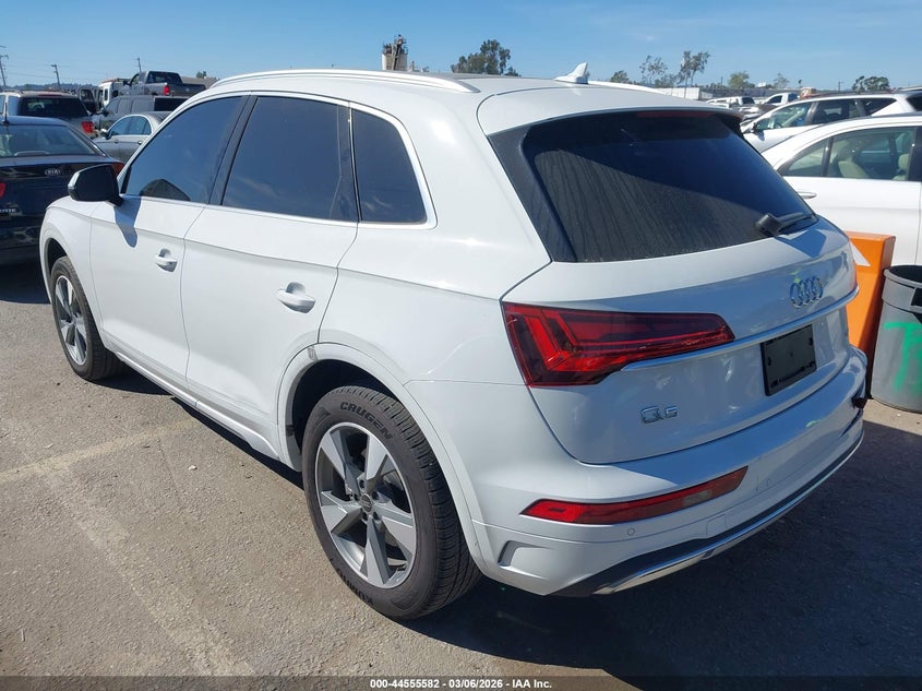 2024 Audi Q5 VIN WA1ABAFY4R2144826 IAAI salvage auction — RIGHT REAR, Salvage Title, sold $12,100 on 2026-07-29 (photo 3)