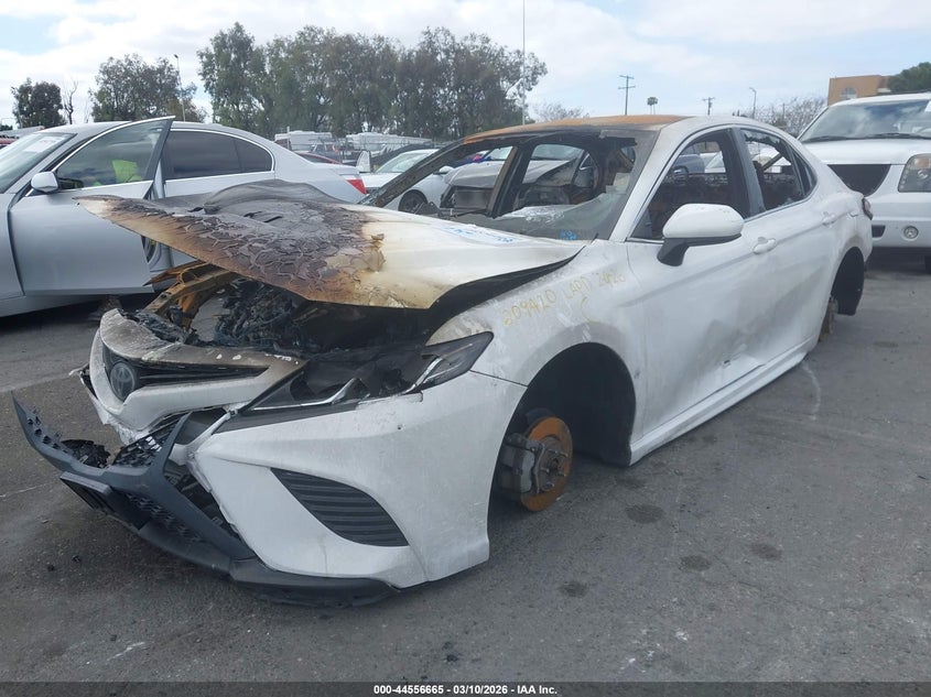 2020 Toyota Camry VIN 4T1G11AKXLU332280 IAAI salvage auction — EXTERIOR BURN, Salvage Title, sold $300 on 2026-07-09 (photo 2)