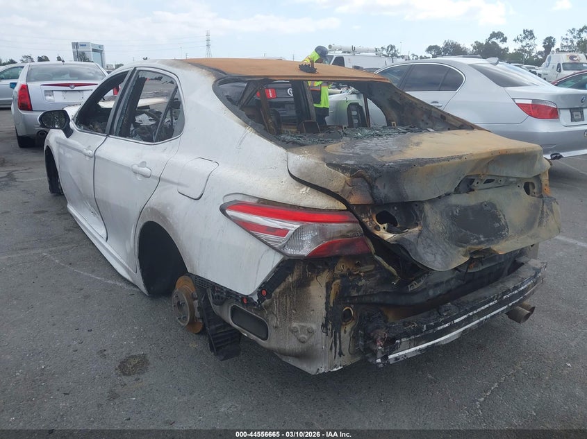 2020 Toyota Camry VIN 4T1G11AKXLU332280 IAAI salvage auction — EXTERIOR BURN, Salvage Title, sold $300 on 2026-07-09 (photo 3)