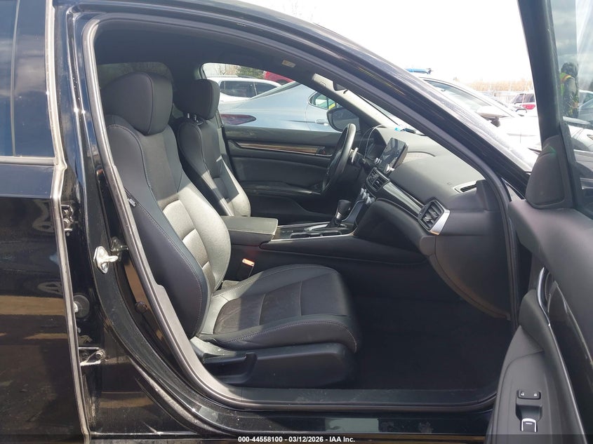 2020 Honda Accord VIN 1HGCV1F3XLA028491 IAAI salvage auction — FRONT END, Salvage (Texas), sold $6,800 on 2026-08-01 (photo 5)