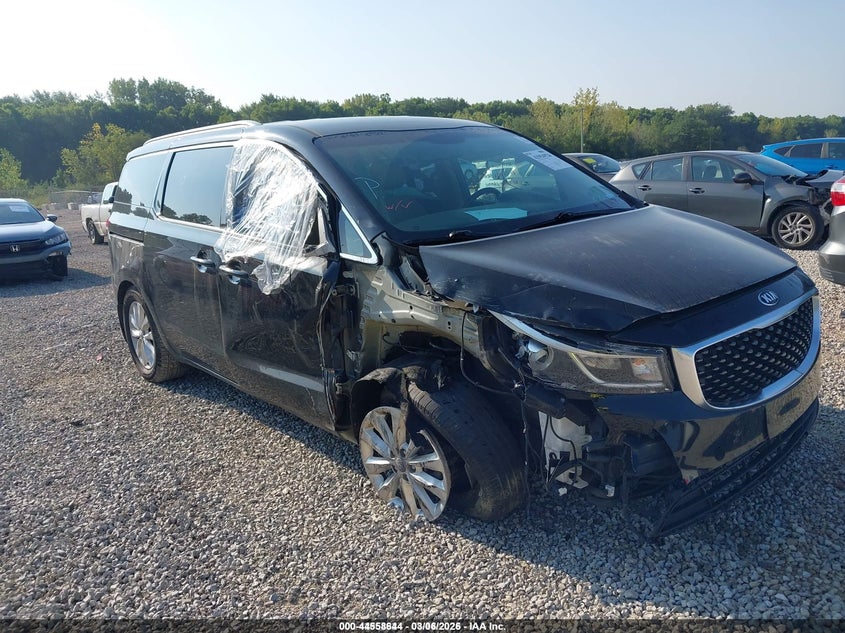 2018 Kia SEDONA VIN KNDMC5C15J6395852 IAAI salvage auction — FRONT & REAR, Salvage (Idaho), sold $1,100 on 2026-07-29 (photo 6)
