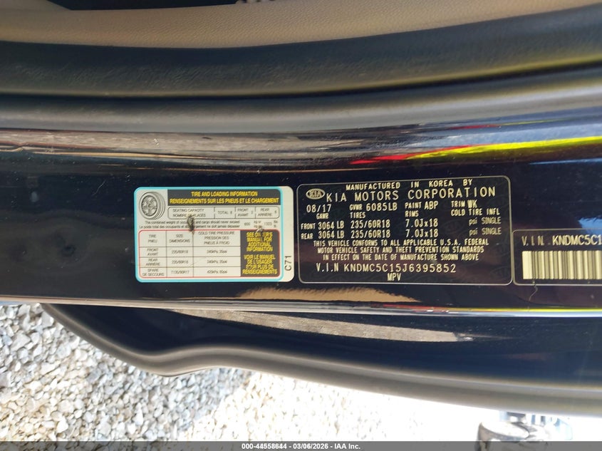 2018 Kia SEDONA VIN KNDMC5C15J6395852 IAAI salvage auction — FRONT & REAR, Salvage (Idaho), sold $1,100 on 2026-07-29 (photo 9)