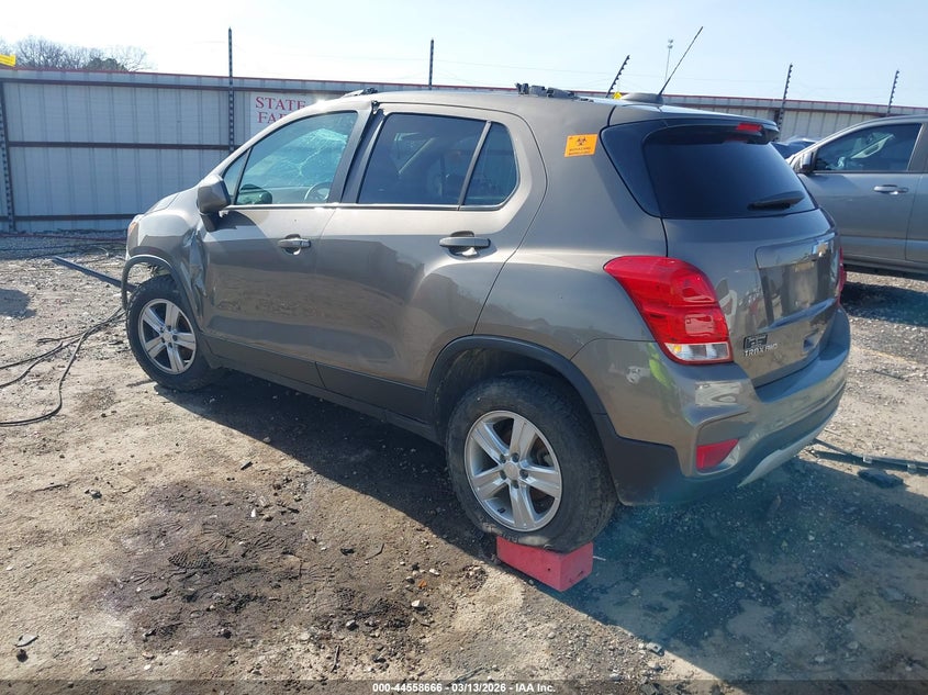 2022 Chevrolet Trax VIN KL7CJPSM5NB508492 IAAI salvage auction — BIO HAZARD, Salvage Title, sold $575 on 2026-07-23 (photo 3)