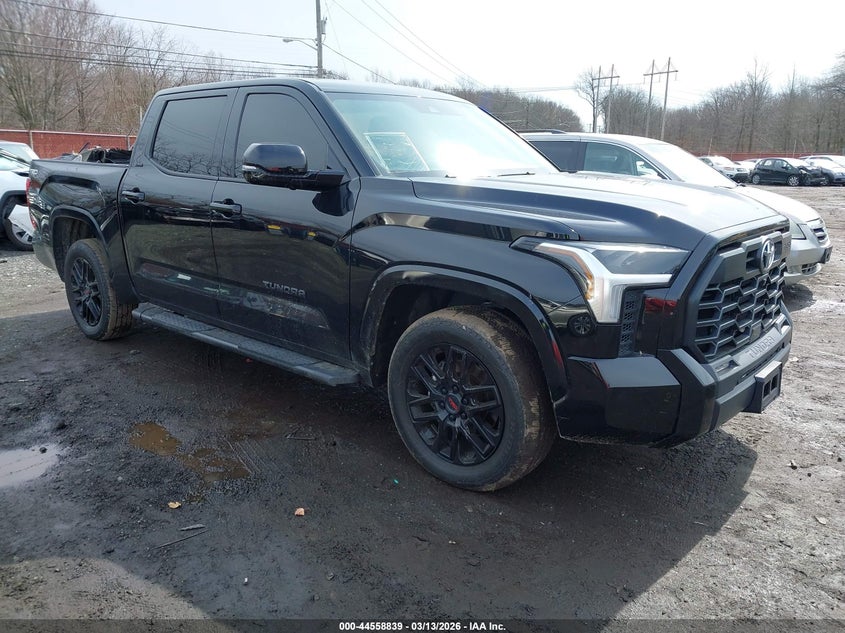 2024 Toyota Tundra VIN 5TFLA5DB5RX157451 IAAI salvage auction — Side, Salvage (Idaho), sold $19,850 on 2026-04-29 (photo 1)