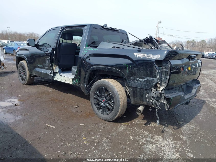 2024 Toyota Tundra VIN 5TFLA5DB5RX157451 IAAI salvage auction — Side, Salvage (Idaho), sold $19,850 on 2026-04-29 (photo 3)