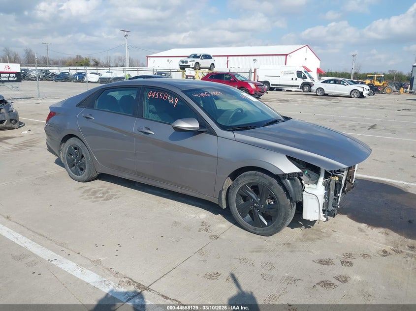 2023 Hyundai Elantra VIN KMHLM4AG5PU394713 IAAI salvage auction — FRONT END, Salvage (Indiana), sold $3,500 on 2026-07-30 (photo 1)