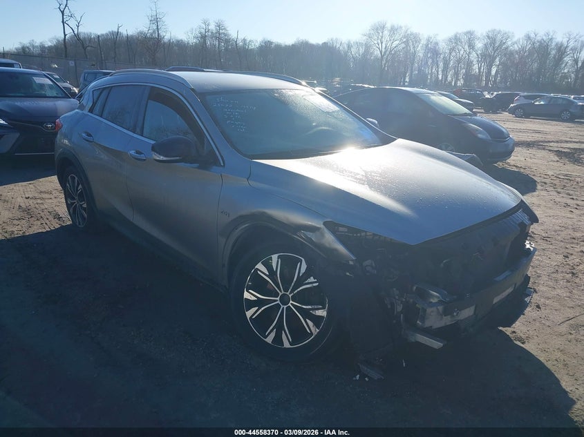 2018 Infiniti Qx30 VIN SJKCH5CR9JA057075 IAAI salvage auction — FRONT END, Salvage Title, sold $1,100 on 2026-07-14 (photo 1)