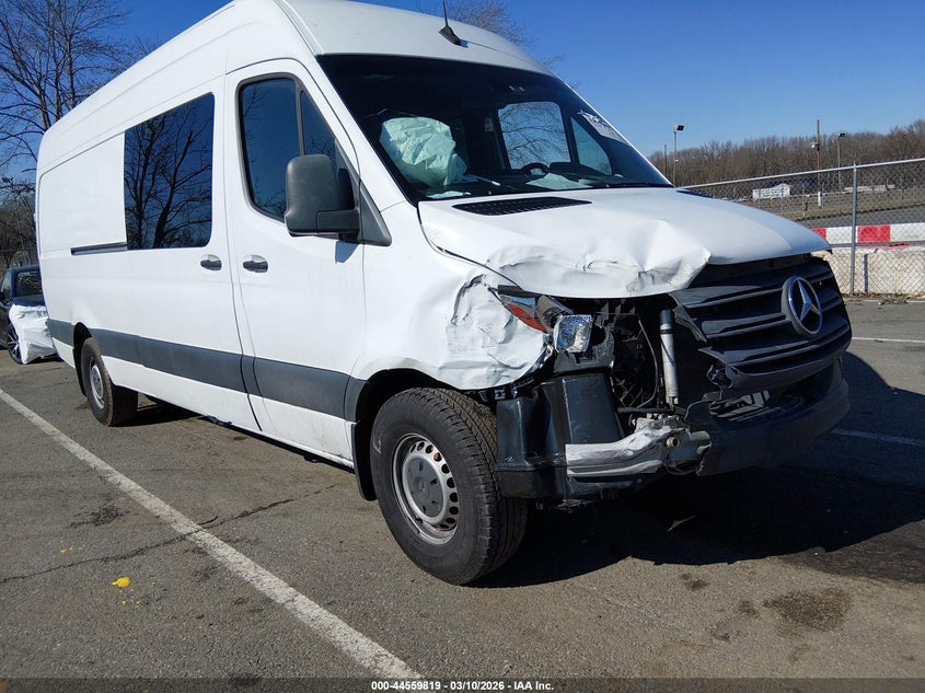 2021 Mercedes-benz Sprinter VIN W1W4ECHY3MT073919 — IAAI salvage auction photo
