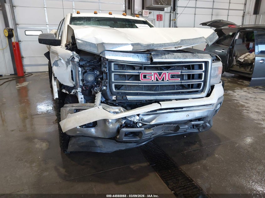 2014 Gmc SIERRA VIN 3GTU2VEC3EG516724 IAAI salvage auction — FRONT & REAR, Salvage Title, sold $2,150 on 2026-08-03 (photo 6)