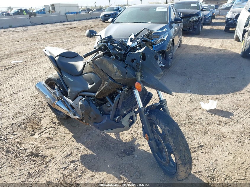 2015 Honda Nc VIN JH2RC6302FK100263 IAAI salvage auction — FRONT END, Salvage Title, sold $375 on 2026-07-15 (photo 1)
