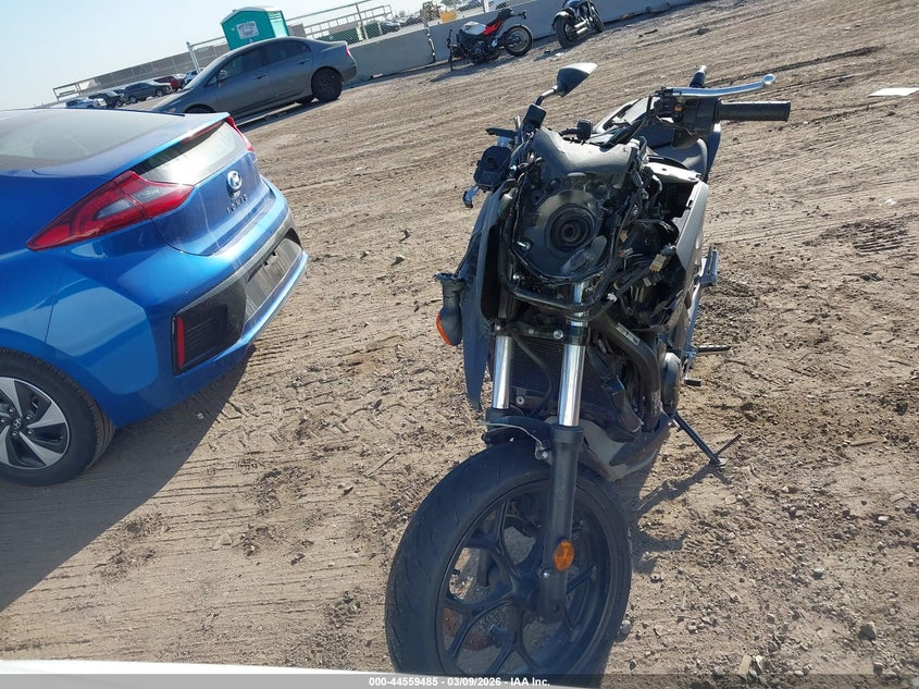 2015 Honda Nc VIN JH2RC6302FK100263 IAAI salvage auction — FRONT END, Salvage Title, sold $375 on 2026-07-15 (photo 5)