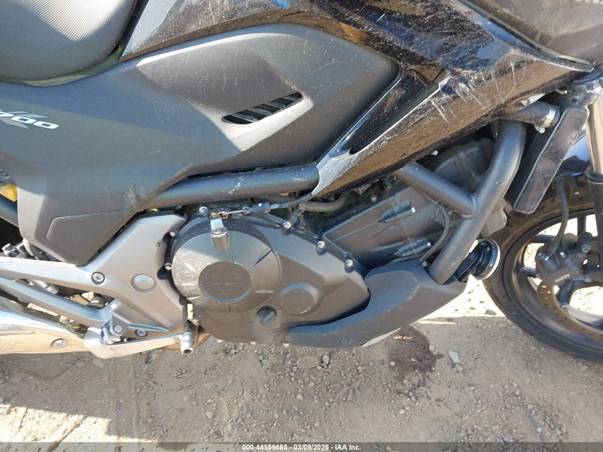 2015 Honda Nc VIN JH2RC6302FK100263 IAAI salvage auction — FRONT END, Salvage Title, sold $375 on 2026-07-15 (photo 8)