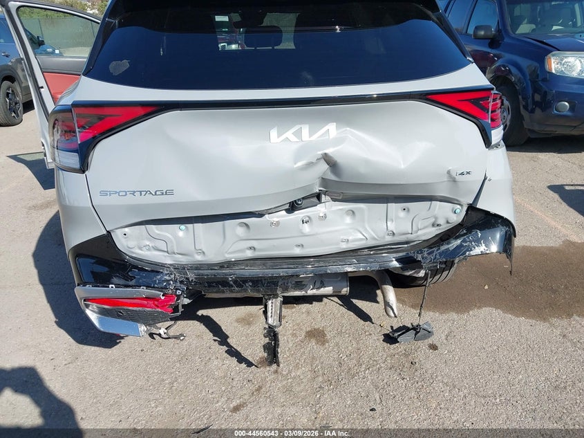 2023 Kia Sportage VIN 5XYK5CAF4PG118202 IAAI salvage auction — REAR END, Salvage (California), sold $10,500 on 2026-07-20 (photo 6)