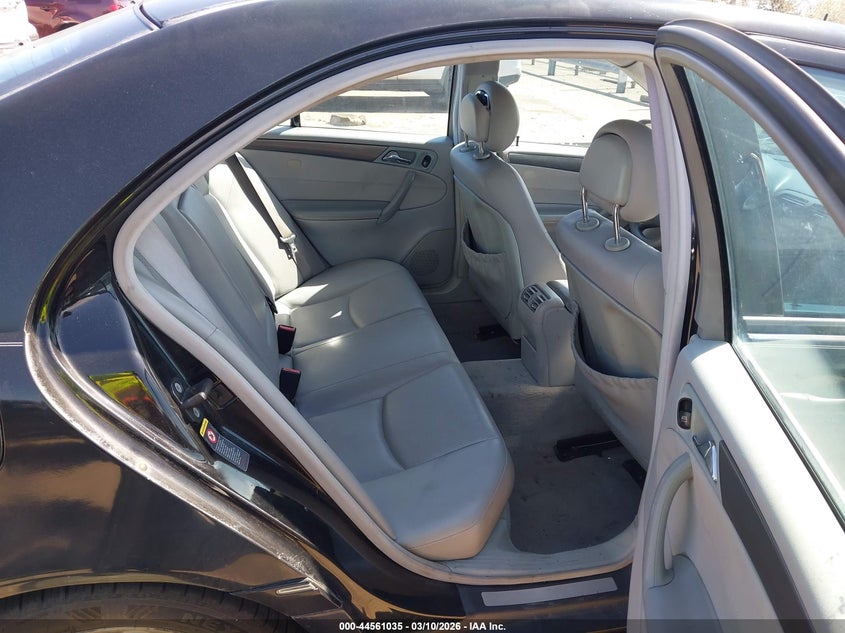 2003 Mercedes-benz C-klasse VIN WDBRF40J83F420238 IAAI salvage auction — NORMAL WEAR, Clear-Dealer Only (Texas), sold $550 on 2026-07-13 (photo 8)