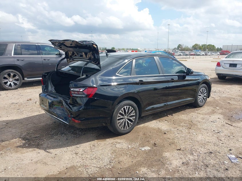 2021 Volkswagen Jetta VIN 3VWC57BU3MM085892 IAAI salvage auction — REAR END, Original (Texas), sold $4,950 on 2026-07-09 (photo 4)