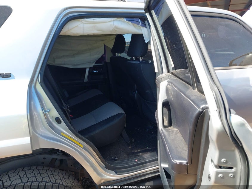 2017 Toyota 4runner VIN JTEBU5JRXH5426909 IAAI salvage auction — FRONT END, Salvage Title, sold $6,800 on 2026-07-14 (photo 8)