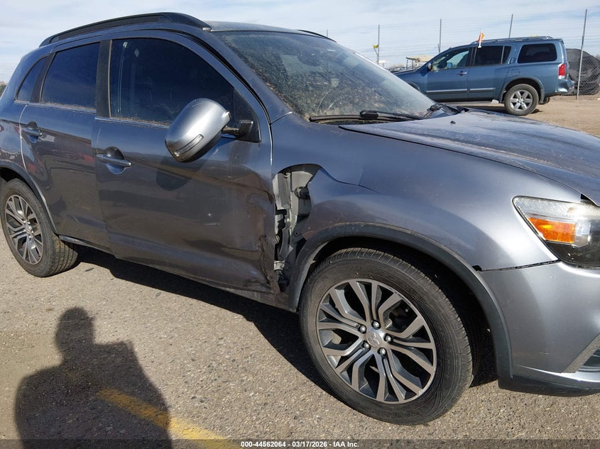 2017 Mitsubishi Outlander VIN JA4AP4AW0HZ018364 IAAI salvage auction — SIDE, Salvage (Colorado), sold $1,950 on 2026-07-14 (photo 6)