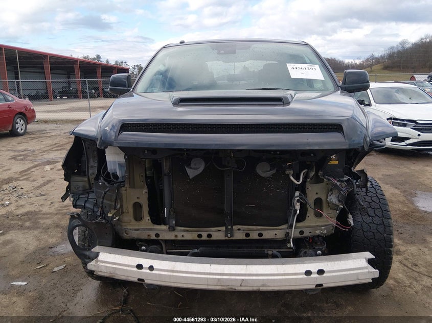 2019 Toyota Tundra VIN 5TFDW5F13KX807085 IAAI salvage auction — FRONT END, Salvage (West Virginia), sold $15,525 on 2026-07-16 (photo 6)