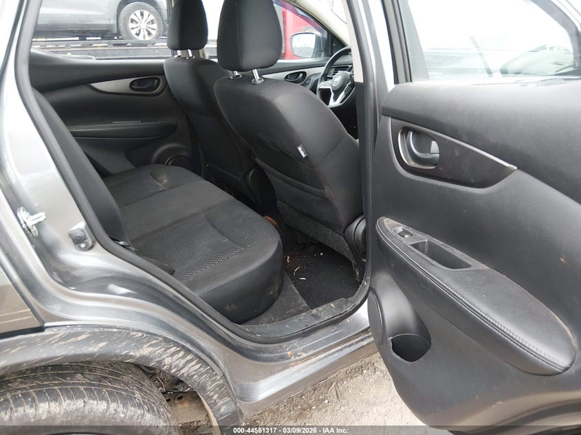2018 Nissan Rogue VIN JN1BJ1CP9JW500597 IAAI salvage auction — LEFT REAR, Salvage Title, sold $2,150 on 2026-07-23 (photo 8)