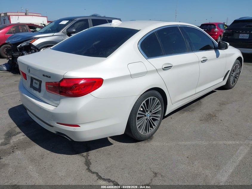 2018 BMW 5er VIN WBAJE5C50JWA96723 IAAI salvage auction — UNKNOWN, Salvage (California), sold $8,700 on 2026-08-20 (photo 4)