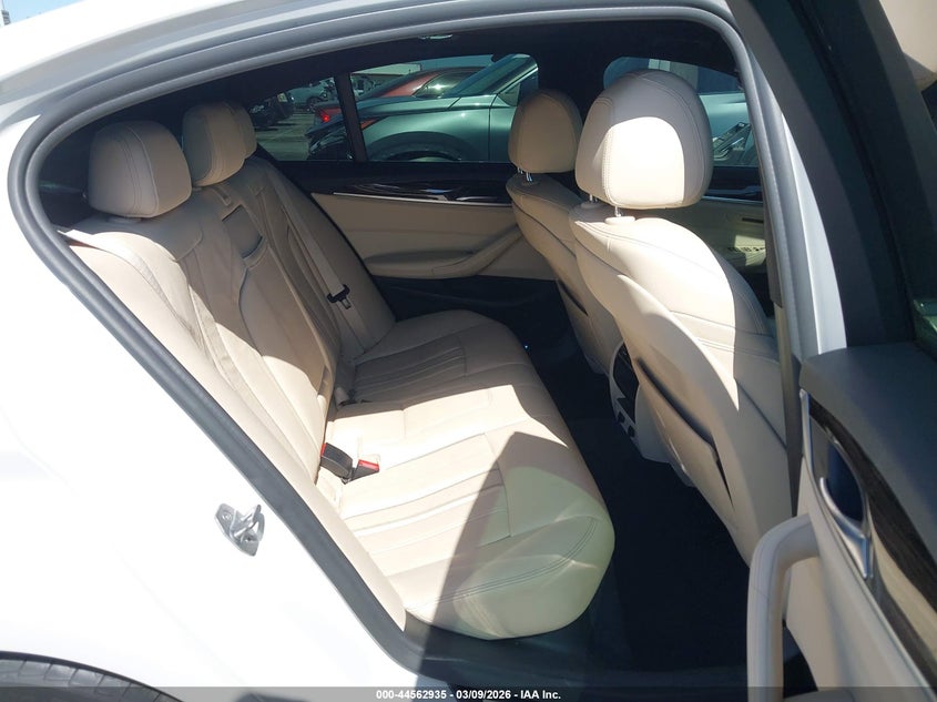 2018 BMW 5er VIN WBAJE5C50JWA96723 IAAI salvage auction — UNKNOWN, Salvage (California), sold $8,700 on 2026-08-20 (photo 8)