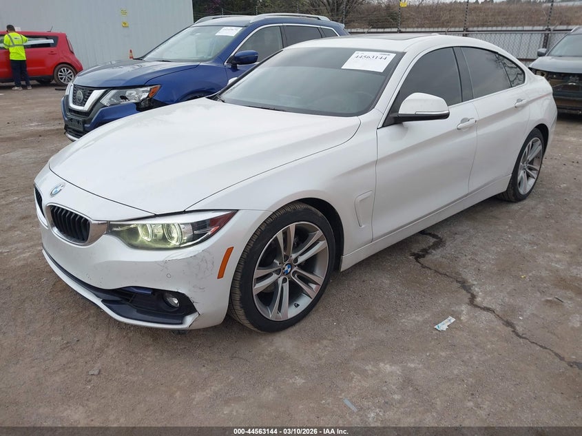 2018 BMW 4er VIN WBA4J1C53JBG79988 IAAI salvage auction — REAR END, Clear (Oklahoma), sold $7,500 on 2026-07-15 (photo 2)