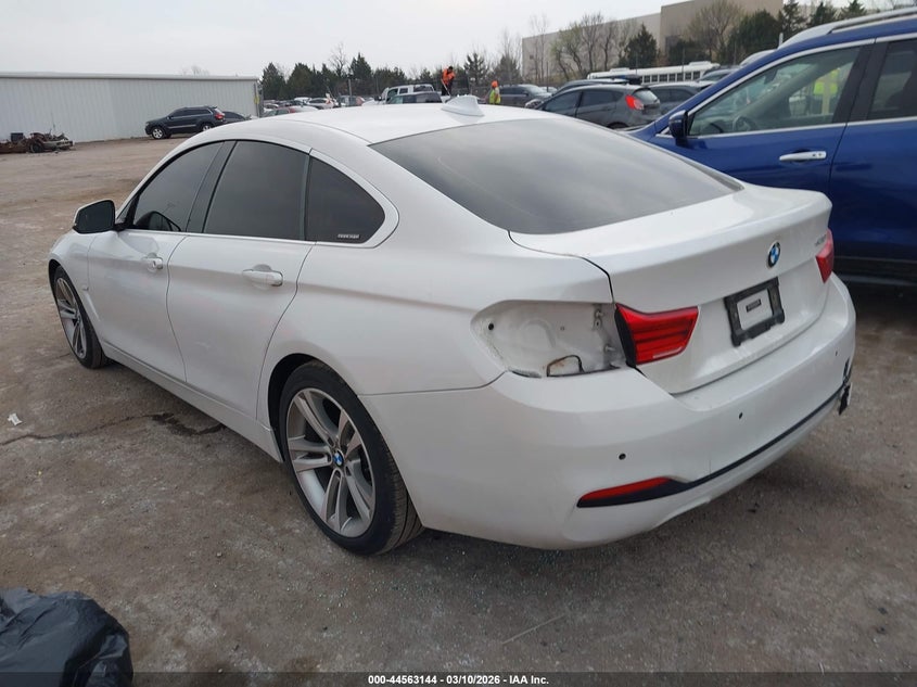 2018 BMW 4er VIN WBA4J1C53JBG79988 IAAI salvage auction — REAR END, Clear (Oklahoma), sold $7,500 on 2026-07-15 (photo 3)