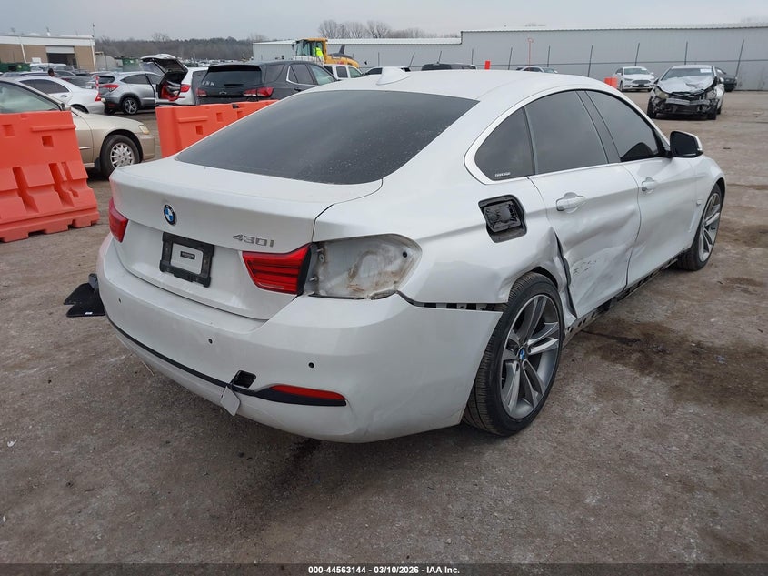 2018 BMW 4er VIN WBA4J1C53JBG79988 IAAI salvage auction — REAR END, Clear (Oklahoma), sold $7,500 on 2026-07-15 (photo 4)