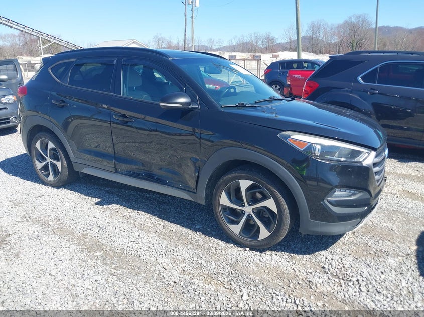 2018 Hyundai Tucson VIN KM8J3CA2XJU690049 IAAI salvage auction — SIDE, Salvage (North Carolina), sold $3,700 on 2026-07-31 (photo 1)